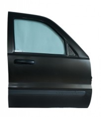 Πόρτα εμπρός δεξιά Cherokee Liberty 2004